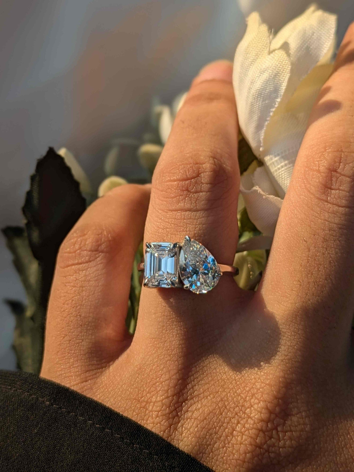 Pear & Emerald Toi Et Moi Solitaire Silver Ring