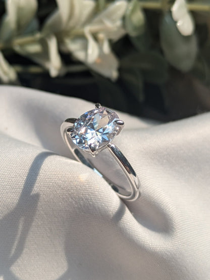 Quinn Silver Oval Diamond Ring