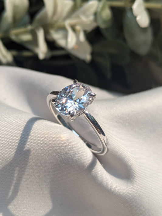 Quinn Silver Oval Diamond Ring