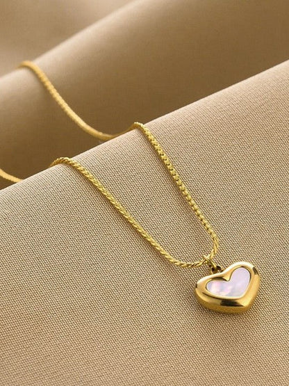 Pearl Heart Charm Gold Neck piece