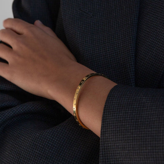 Gold Star Engraved Oval Bangle