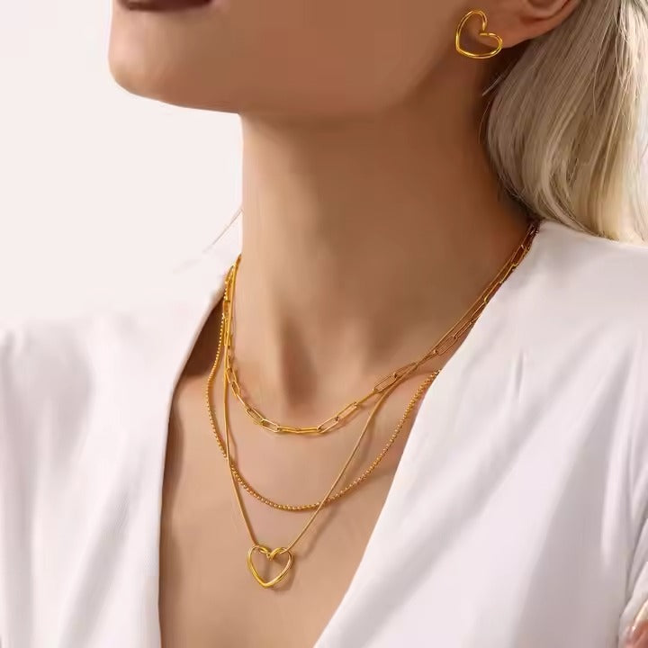 Golden Heart Jewelry Set (Necklace & Earrings)