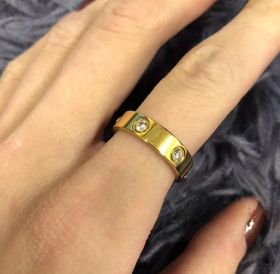 Elegant Gold-Plated Stone Band Ring