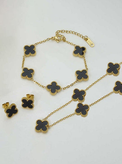 Luxury Clover Charm Jewelry Set.